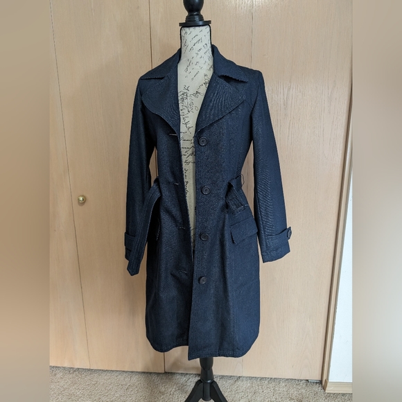 EUC GAP Women's Denim Trench Coat - size Small - Picture 5 of 10